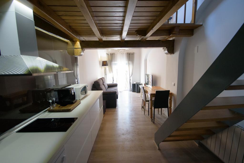 Pintores Rooms Apartamentos Turisticos Cáceres Exterior foto